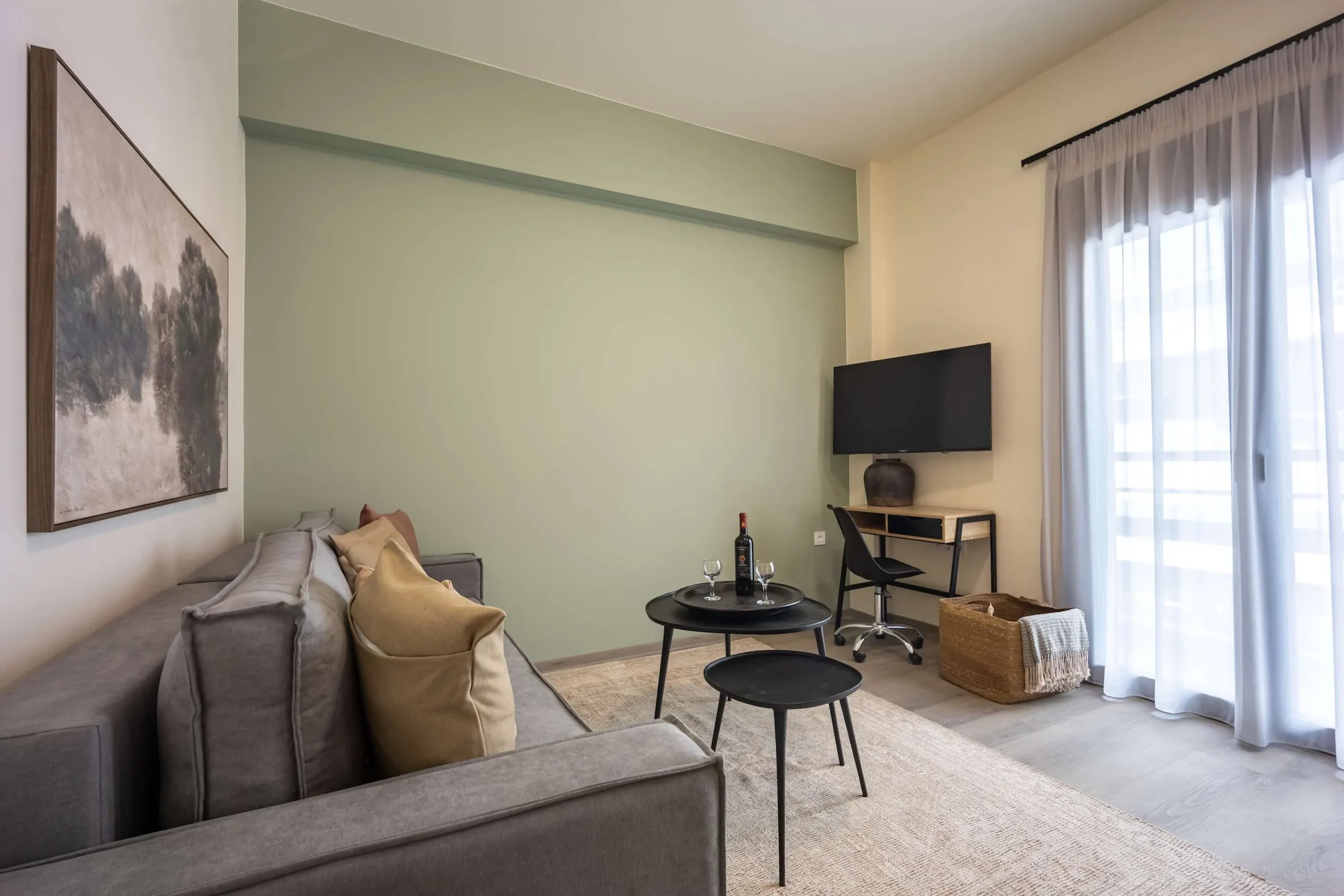 Luxury 2BR Apartment with King Beds & Private Balcony in Exarchia